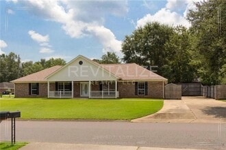 6453 Woodside Dr N in Theodore, AL - Building Photo - Building Photo