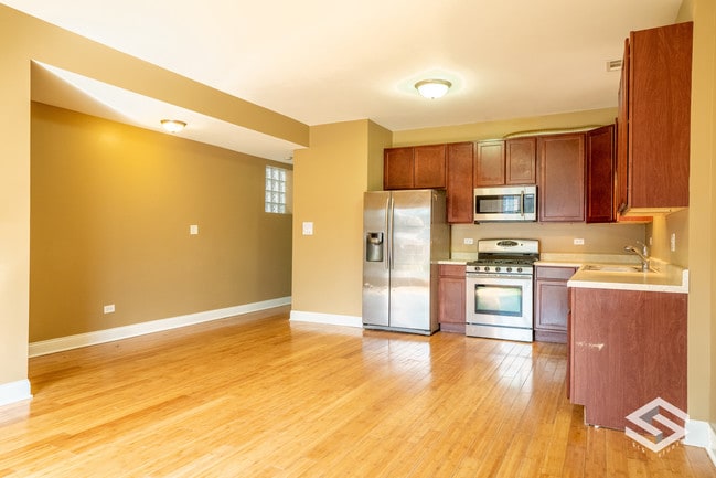 1231 S Avers Ave, Unit 1 in Chicago, IL - Building Photo - Building Photo