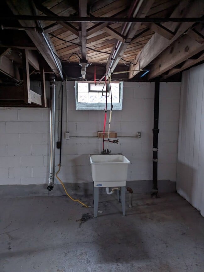 12648 Mettetal St in Detroit, MI - Building Photo - Building Photo