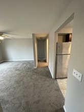 1125 Vine St in Liverpool, NY - Building Photo - Building Photo