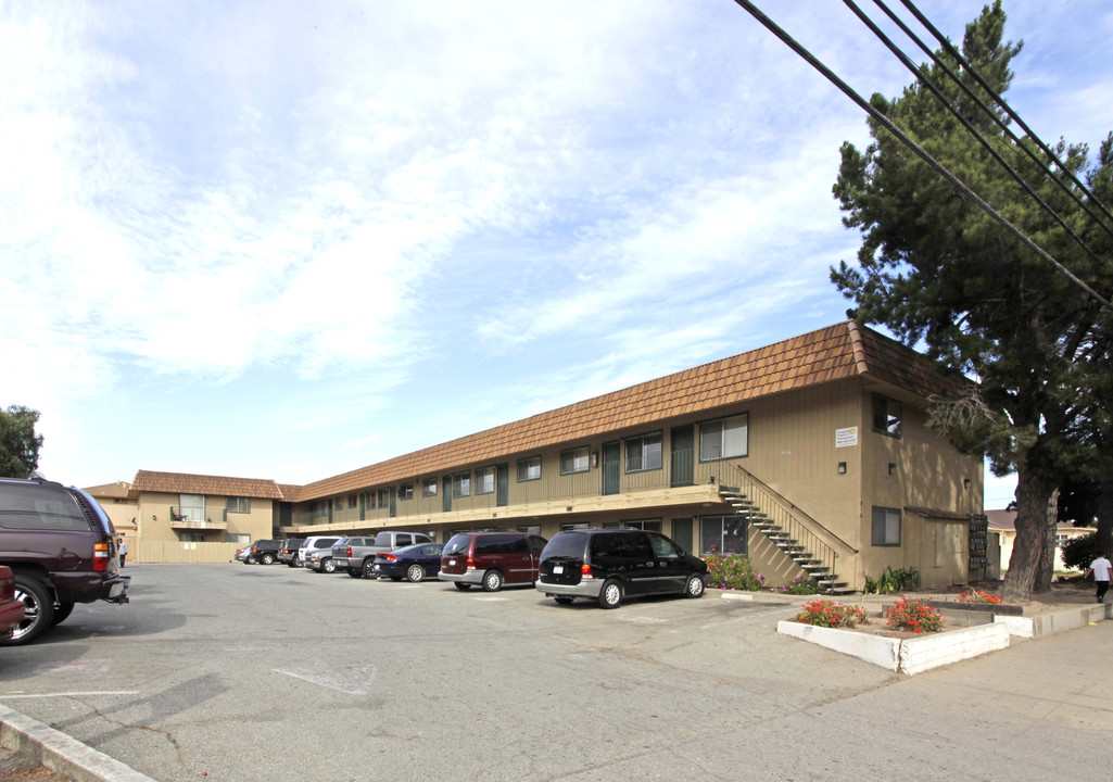 Carrie-Diana Arms Apartments in Salinas, CA - Building Photo