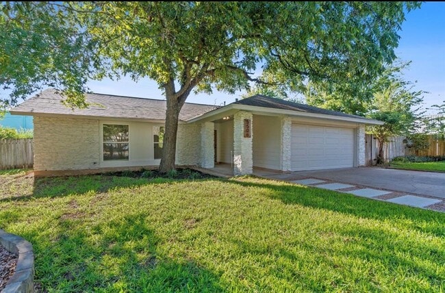 5506 Salem Walk Dr in Austin, TX - Building Photo - Building Photo