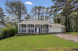 4410 Carrollwood Dr in Stone Mountain, GA - Building Photo - Building Photo