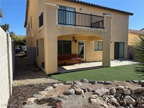 9275 Cazador St in Las Vegas, NV - Building Photo - Building Photo
