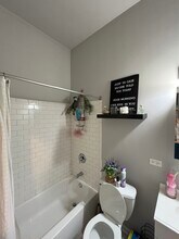 1532 W 18th Pl in Chicago, IL - Building Photo - Building Photo