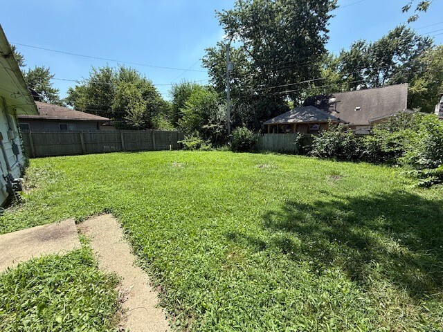 3156 Eagledale Dr in Indianapolis, IN - Building Photo - Building Photo