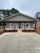 1812 McKinley Ave in Gadsden, AL - Building Photo