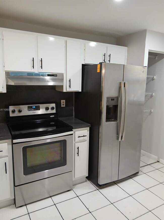 20810 NE 8th Ct in Miami, FL - Building Photo - Building Photo