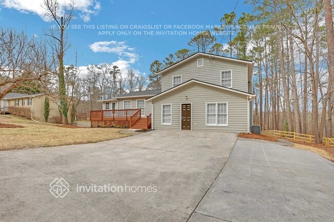 property at 219 Sabrina Ct