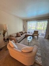 1305 Boulevard Way in Walnut Creek, CA - Building Photo - Building Photo