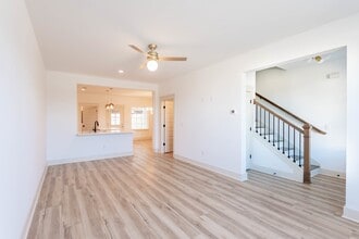 730 Old Hickory Blvd-Unit -214 in Nashville, TN - Building Photo - Building Photo