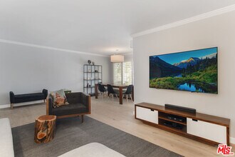 757 Ocean Ave in Santa Monica, CA - Building Photo - Building Photo