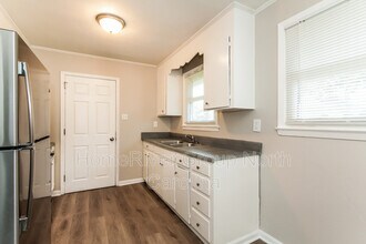 1809 Irma St in Charlotte, NC - Building Photo - Building Photo