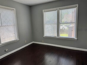 5617 Eskridge St in Houston, TX - Building Photo - Building Photo