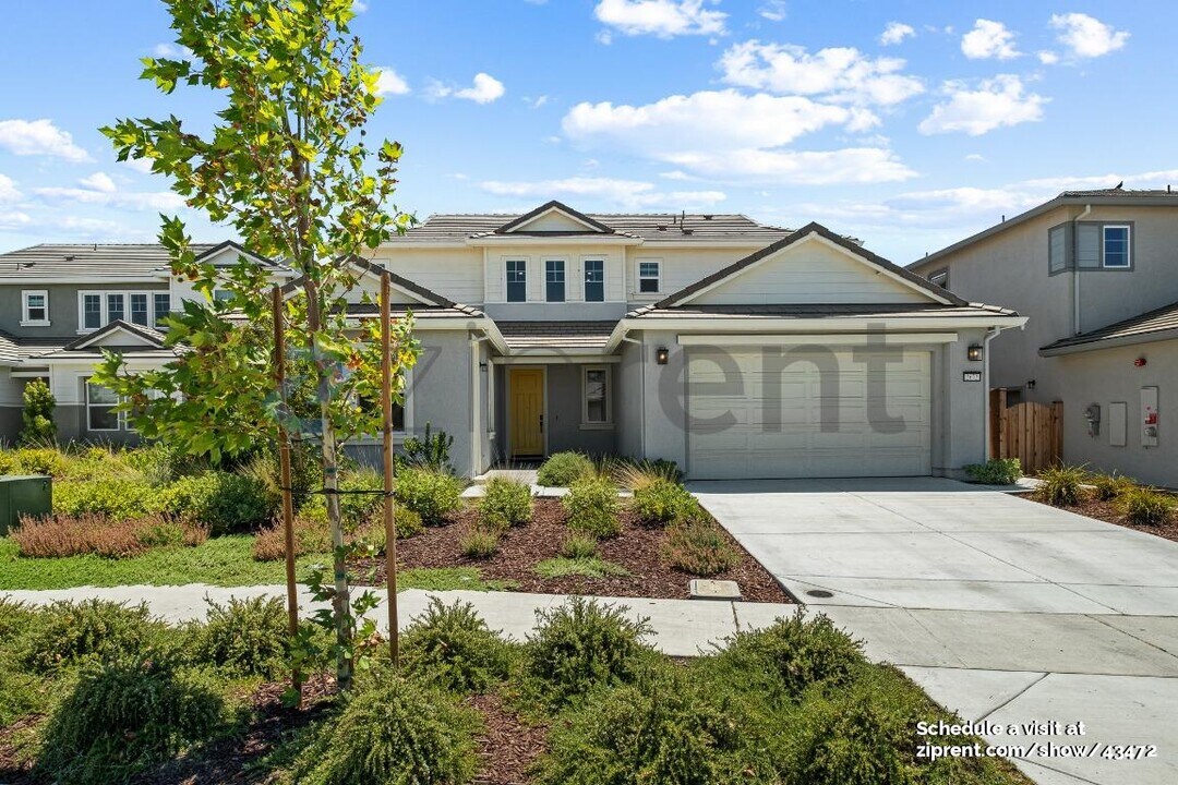 2672 Goodland Ct in Lathrop, CA - Building Photo