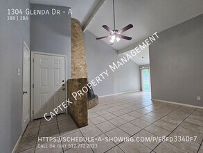 1304 Glenda Dr-Unit -A in Round Rock, TX - Foto de edificio - Building Photo