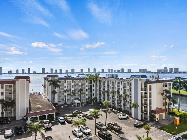 property at 100 Paradise Harbour Blvd