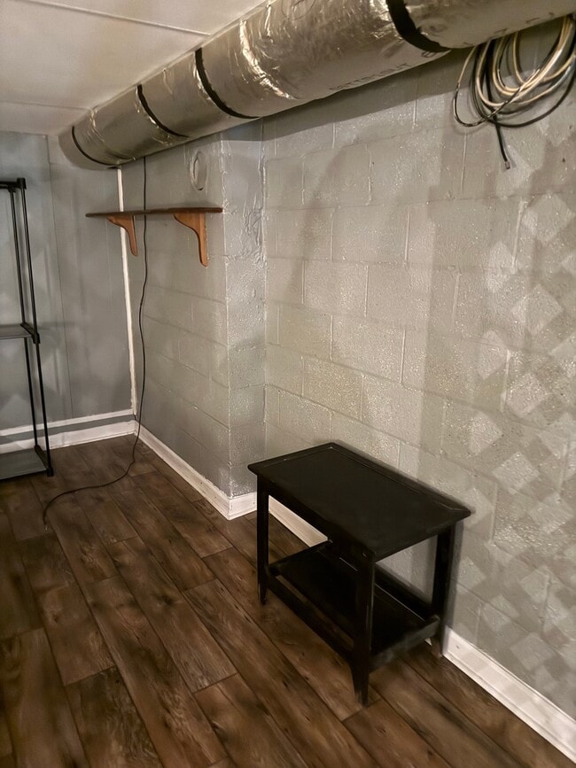 148 Swift Creek Ln in Colonial Heights, VA - Building Photo - Building Photo