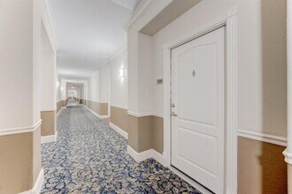 1711 Old Spanish Trl, Unit 110 in Houston, TX - Building Photo - Building Photo