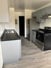 595 Wagner Dr in Battle Creek, MI - Foto de edificio - Building Photo