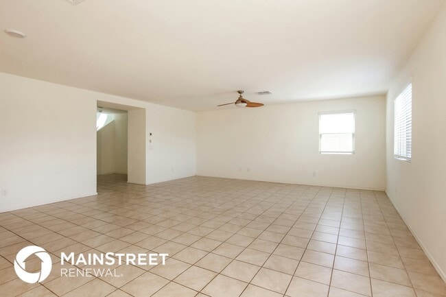 25399 W Lincoln Ave in Buckeye, AZ - Foto de edificio - Building Photo