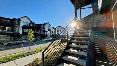 12363 W 51st Ave in Wheat Ridge, CO - Foto de edificio - Building Photo