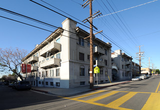 1500 James M Wood Blvd in Los Angeles, CA - Building Photo - Building Photo