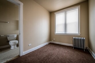 5500 W Van Buren St Chicago, IL 60644 in Chicago, IL - Building Photo - Building Photo