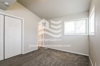 536 S 102nd E Ave in Tulsa, OK - Foto de edificio - Building Photo