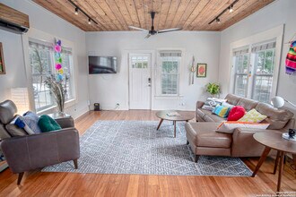 311 Alamosa Ave in San Antonio, TX - Building Photo - Building Photo