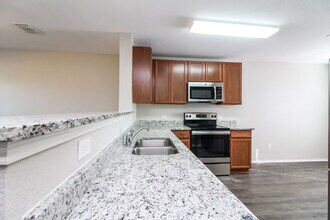 1329 Castle Ridge Rd in Fort Worth, TX - Building Photo - Building Photo