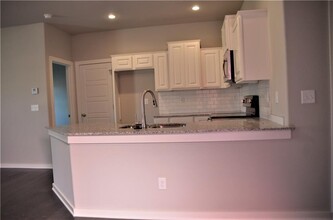 3912 SW Peachwood Dr in Bentonville, AR - Building Photo - Building Photo