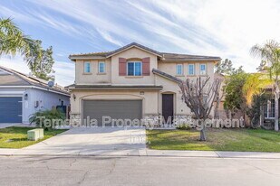 29943 Tierra Shores Ln in Menifee, CA - Building Photo