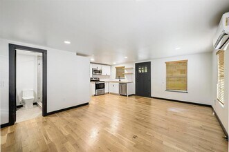 1711 Brentwood St in Austin, TX - Building Photo - Building Photo