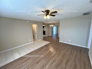 3010 SE 15th Pl in Cape Coral, FL - Foto de edificio - Building Photo