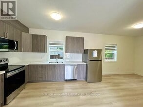 178 Woodward Ave in London, ON - Building Photo - Building Photo