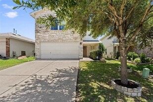 206 Black Frst in Buda, TX - Building Photo