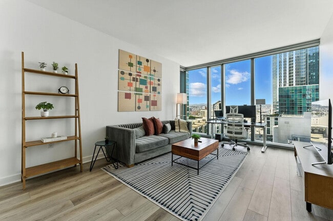 399 Fremont St