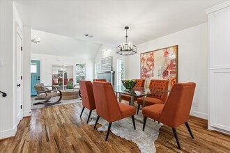 805 English St in Houston, TX - Building Photo - Building Photo