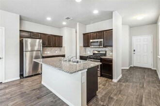 2907 Tilmon Ln. in Austin, TX - Building Photo - Building Photo