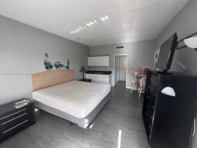 property at 26 Diplomat Pkwy