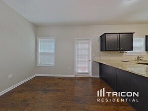 182 Whetstone Way in Villa Rica, GA - Building Photo - Building Photo