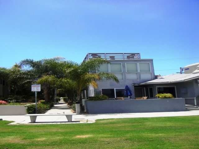 3676-3678 Bayside Walk in San Diego, CA - Foto de edificio - Building Photo