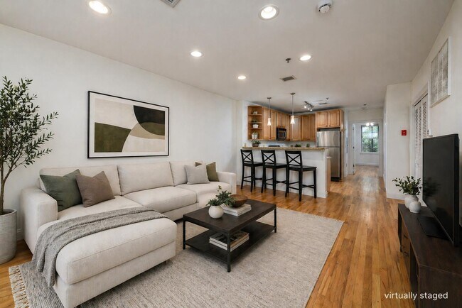 912 Park Ave
