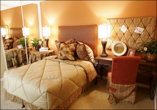 property at 5540 Owensmouth Ave