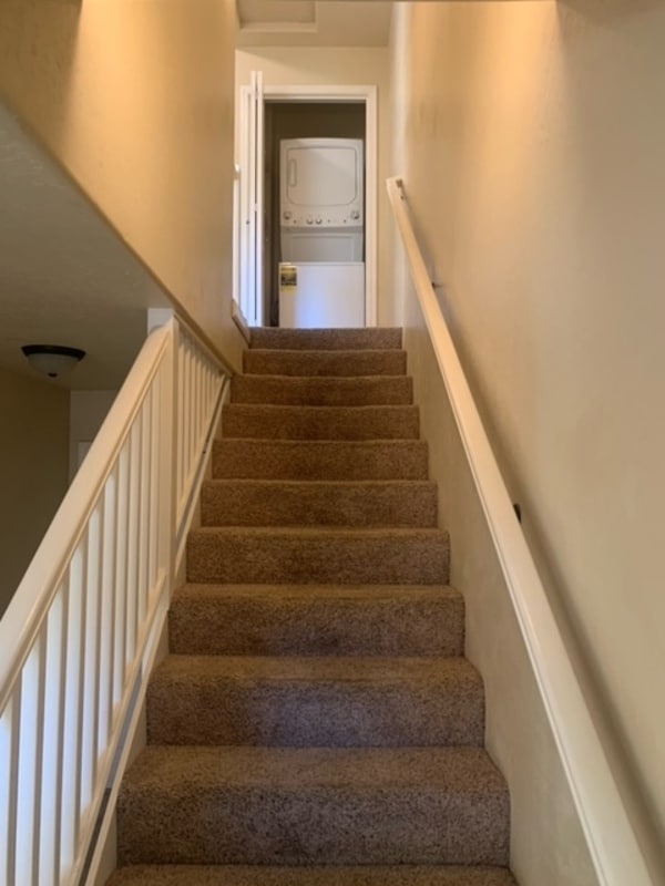 205 Classick Dr in Rogue River, OR - Building Photo - Building Photo