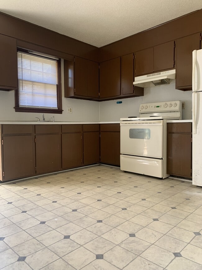 property at 1030 Concord Ave