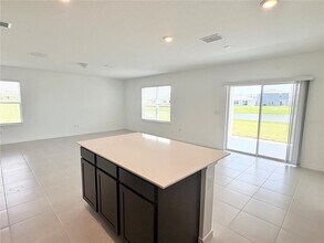 10627 Hidden Banks Gln in Parrish, FL - Building Photo - Building Photo
