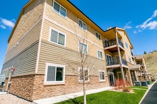 Elkhorn Apartments in Casper, WY - Building Photo