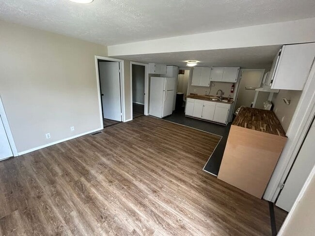 321 S McKinley Ave